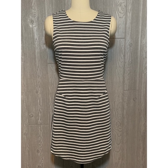 silence + noise Dresses & Skirts - Silence + Noise Gray & Off-White Stripe Dress L